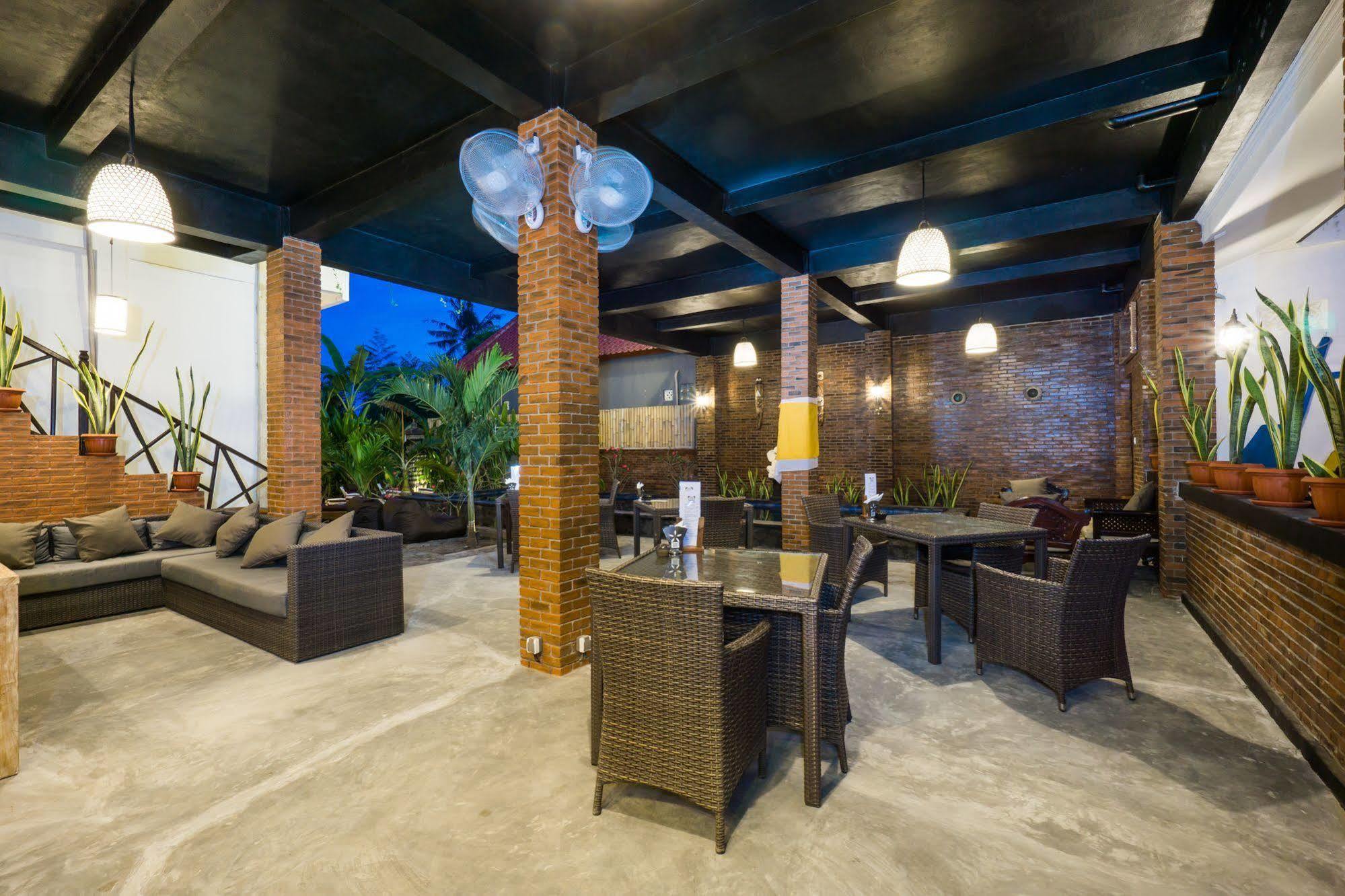 Nyuh Gading Home Stay Nusa Lembongan Zewnętrze zdjęcie