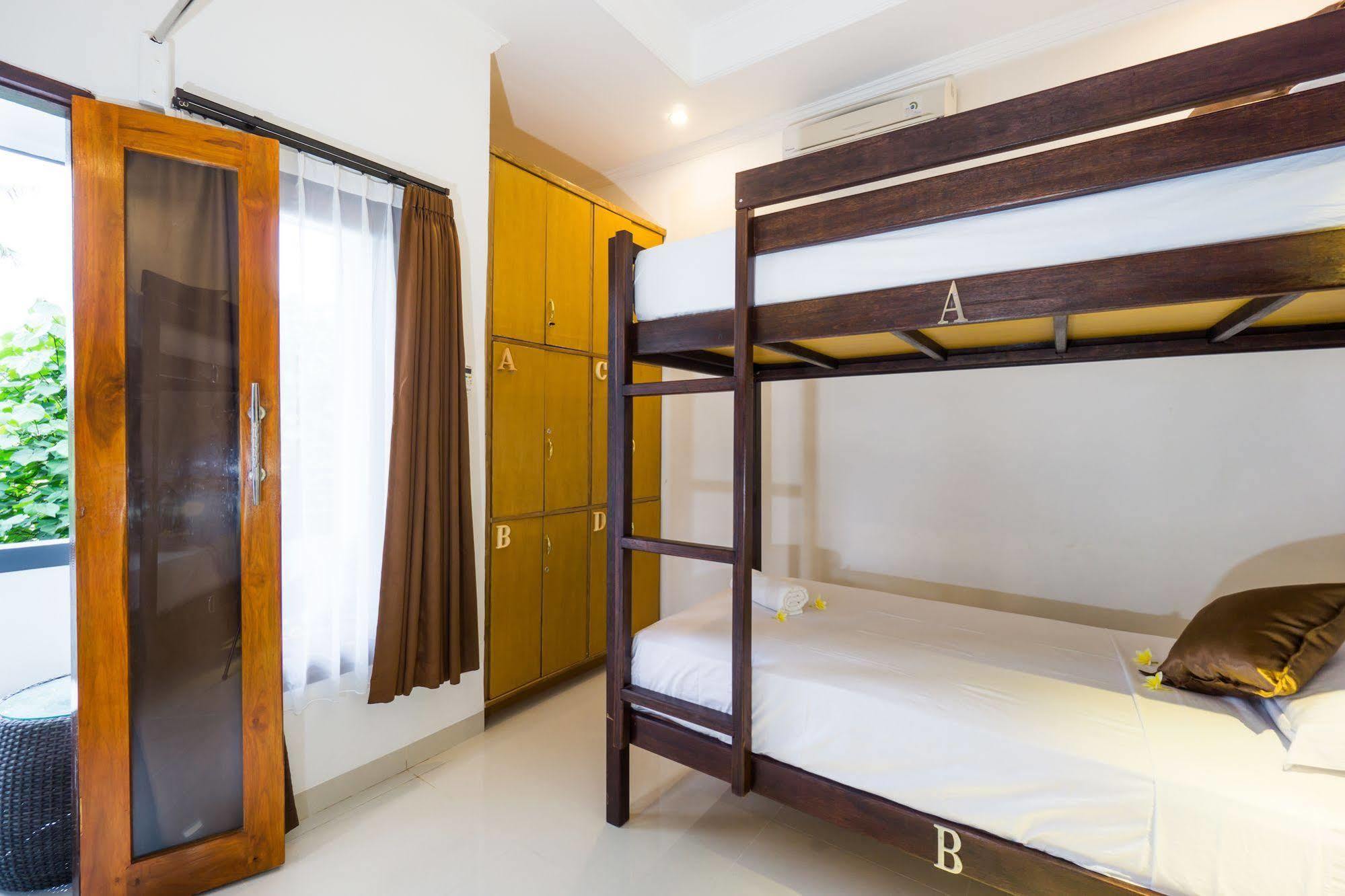 Nyuh Gading Home Stay Nusa Lembongan Zewnętrze zdjęcie